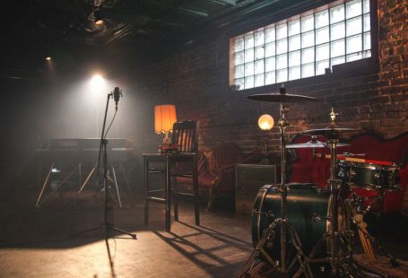 Music Venue - music room with lights turned on