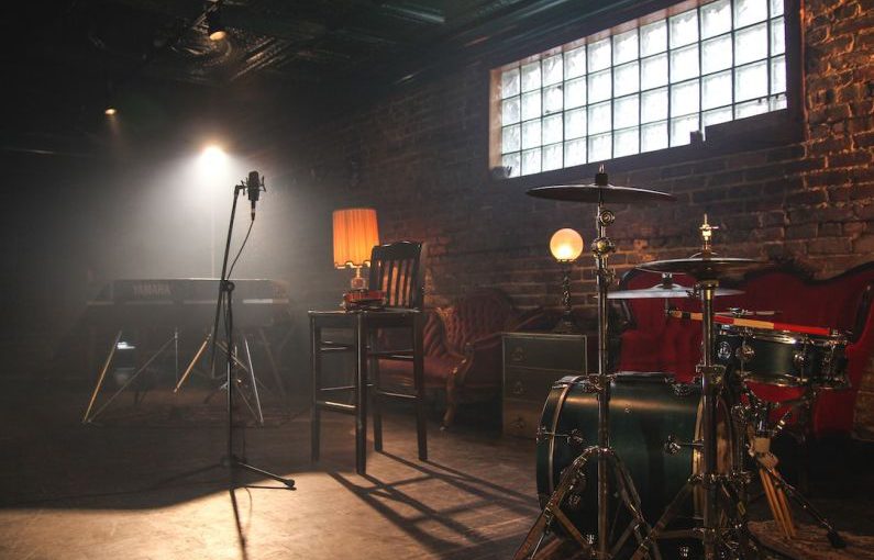 Music Venue - music room with lights turned on