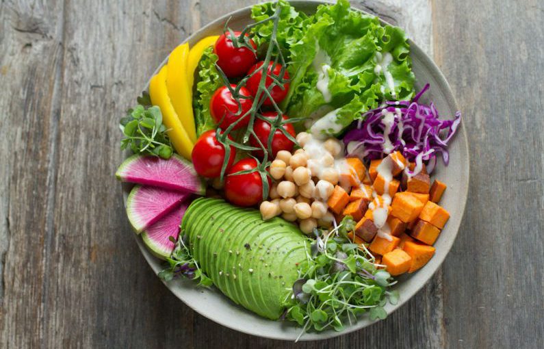 Healthy Food - bowl of vegetable salads